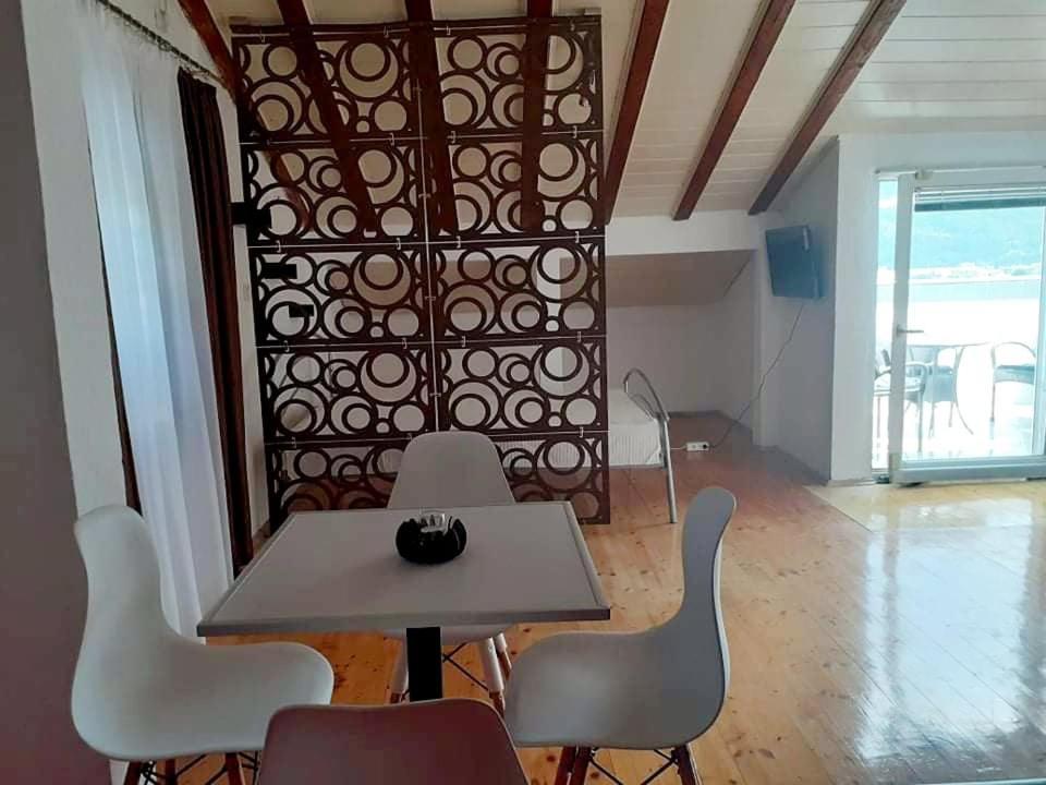 Villa Clock Tower - Саат Кула Ohrid Luaran gambar